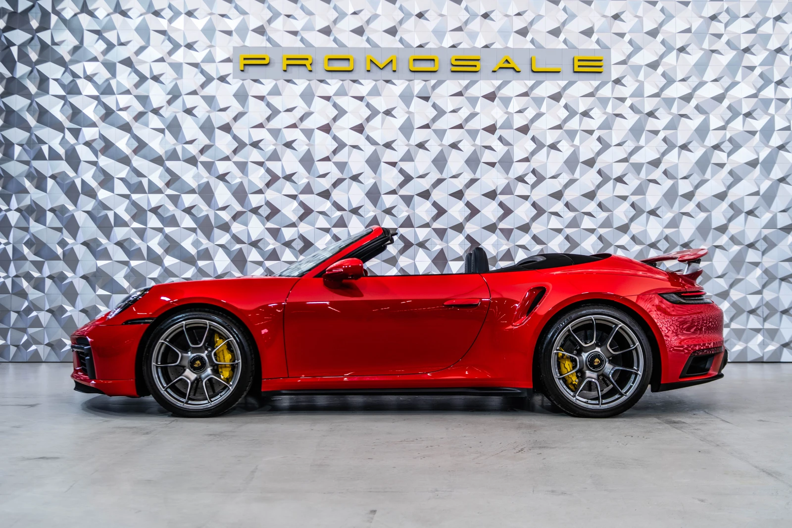 Porsche 911 Turbo S cabrio - изображение 3