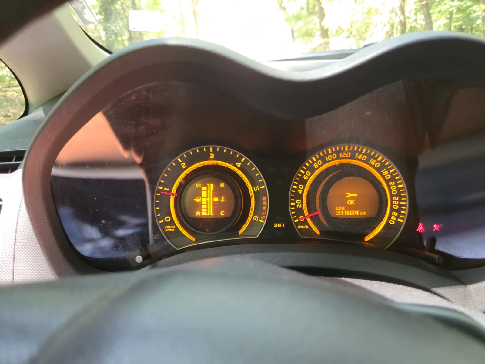 Toyota Auris 1.4 D-4D - изображение 8