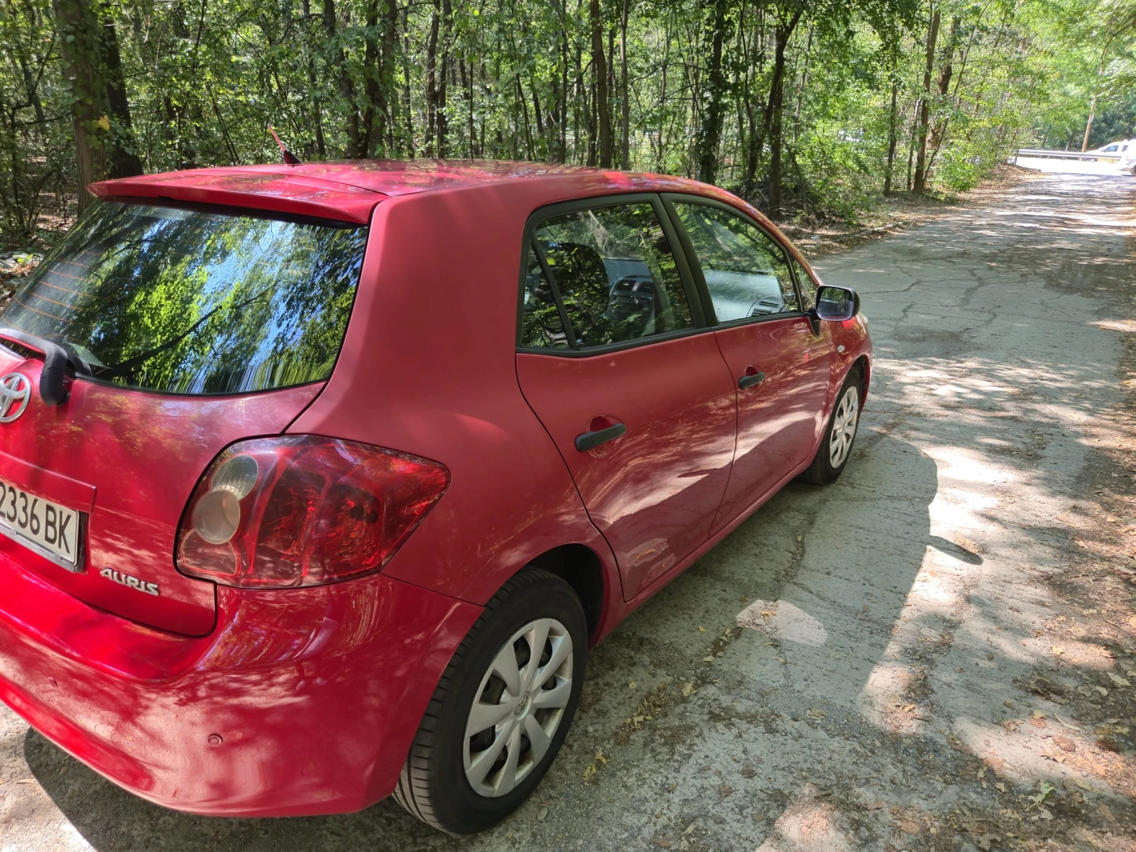 Toyota Auris 1.4 D-4D - изображение 4