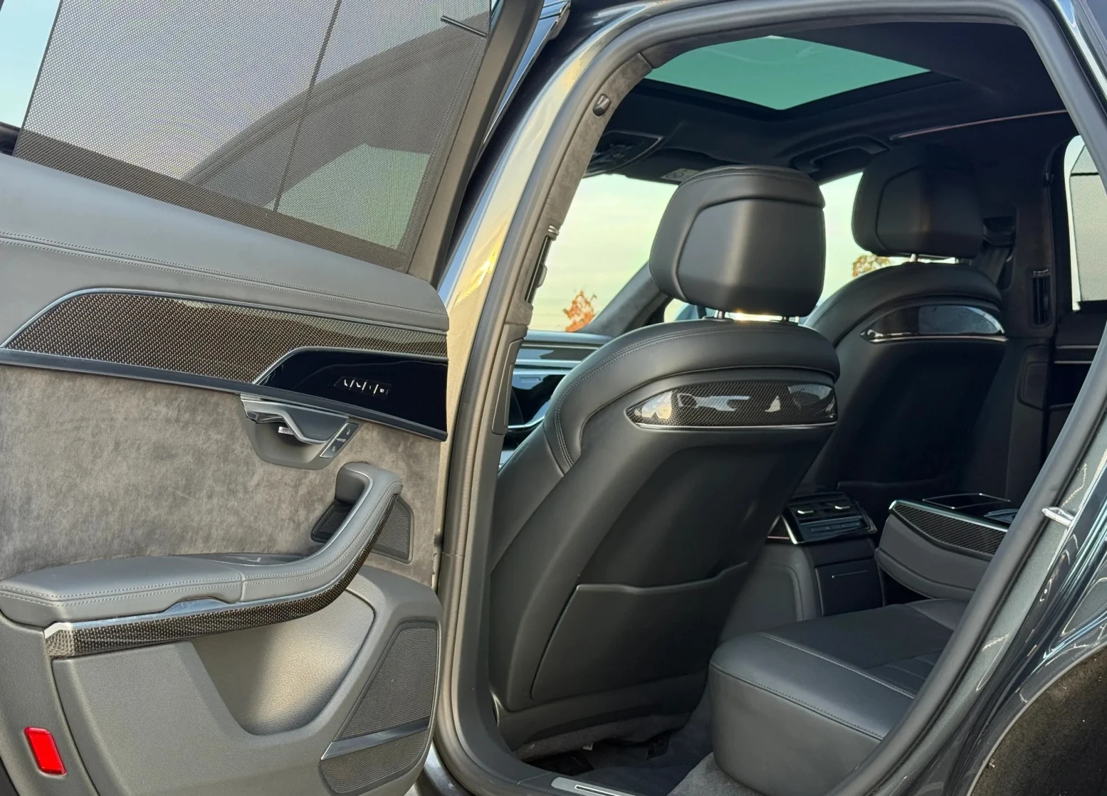 Audi S8 4.0TFSI Quattro - изображение 10