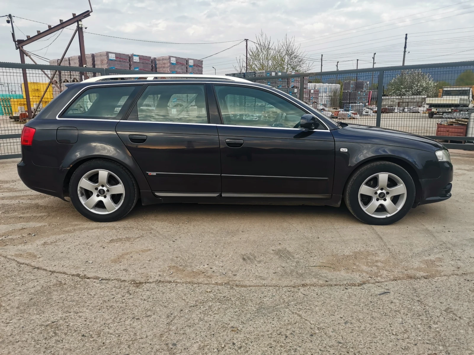Audi A4 2.0TDI QUATRRO S-LINE , снимка 7 - Автомобили и джипове - 53536865