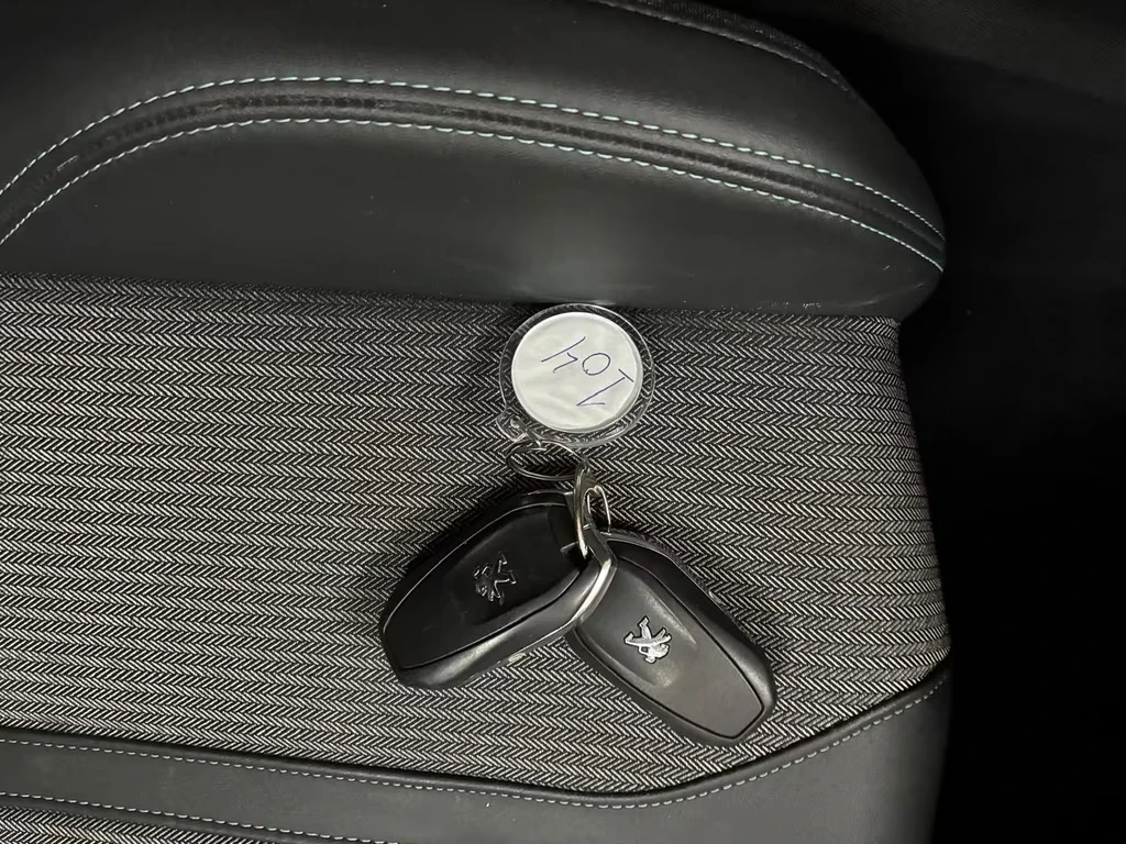 Peugeot 3008 Hybrid 225 Allure Pack 1, 6B DK | Mobile.bg � ����������� 17