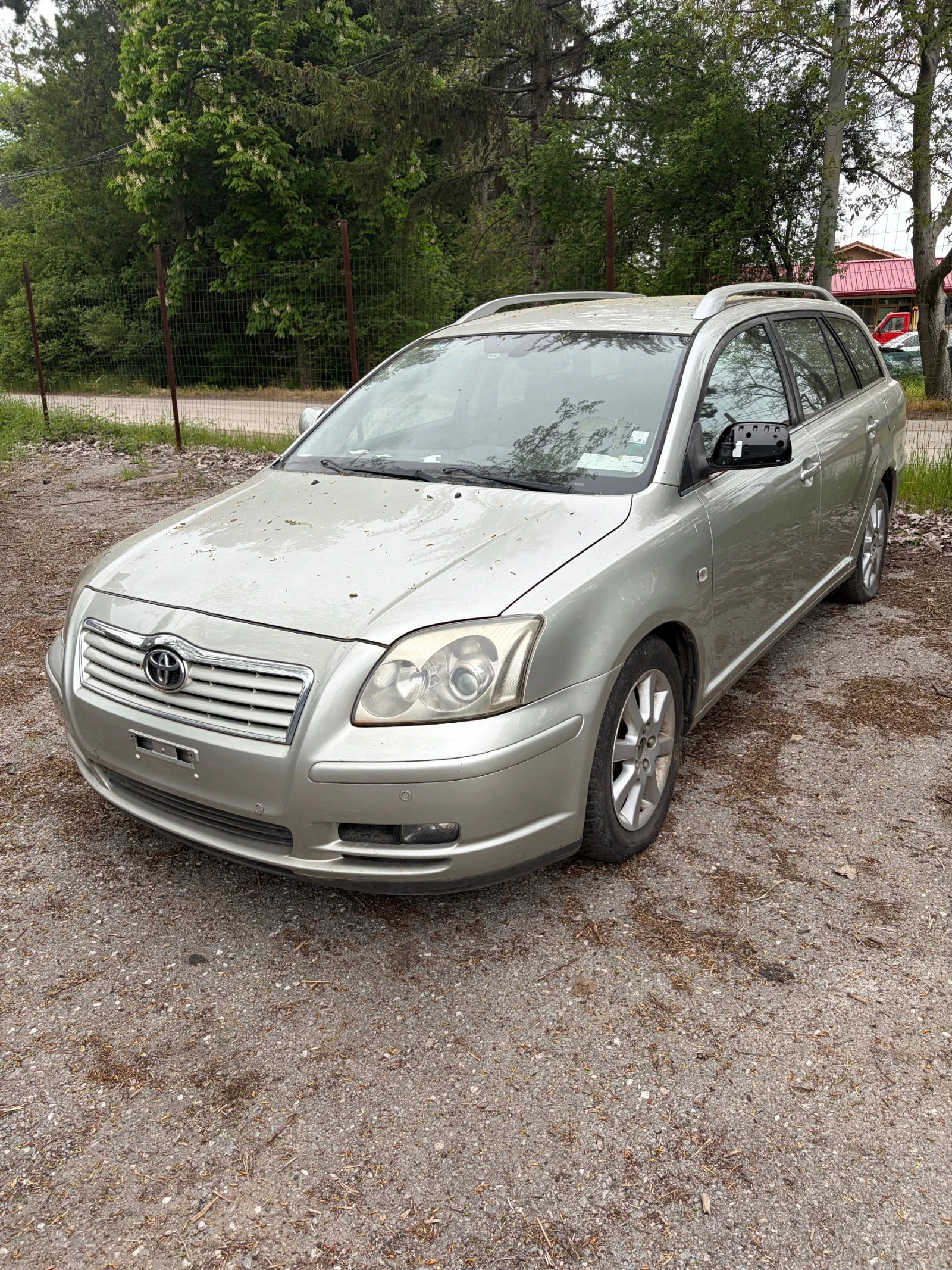 Toyota Avensis 1.8i Топ цени