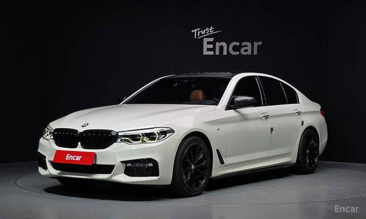 BMW 530 i xDrive M SPORT* BOWERS & WILKINS* DISTRONIC* 