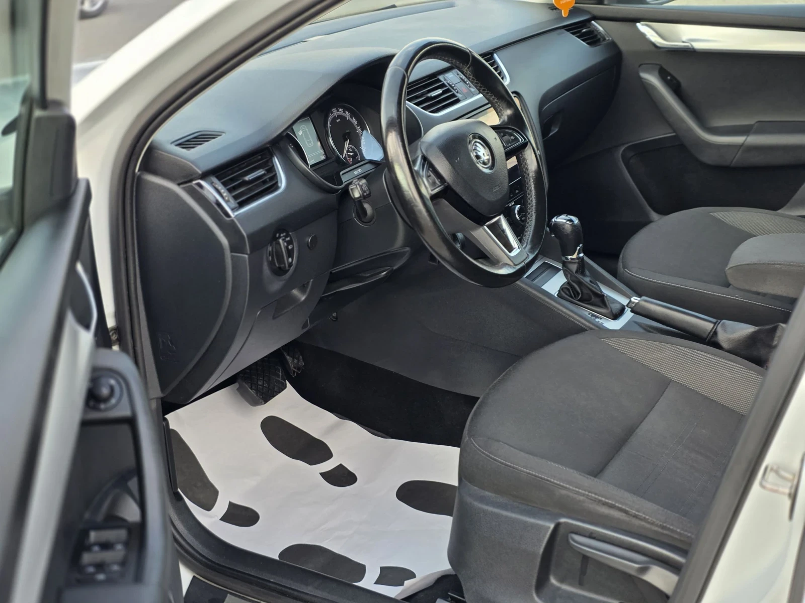 Skoda Octavia 1.6 tdi 116 k.c. �������� ������ | Mobile.bg � ����������� 9