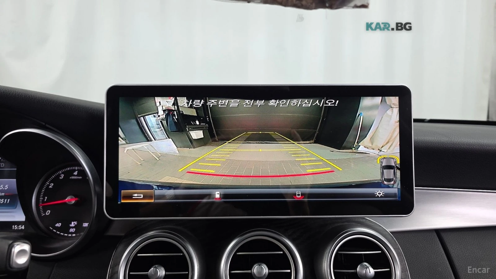 Mercedes-Benz C 200 ПОДГРЕВ* КАМЕРА* ШИБИДАХ* LANE* ASSIST* KEYLESS* , снимка 12 - Автомобили и джипове - 55414693