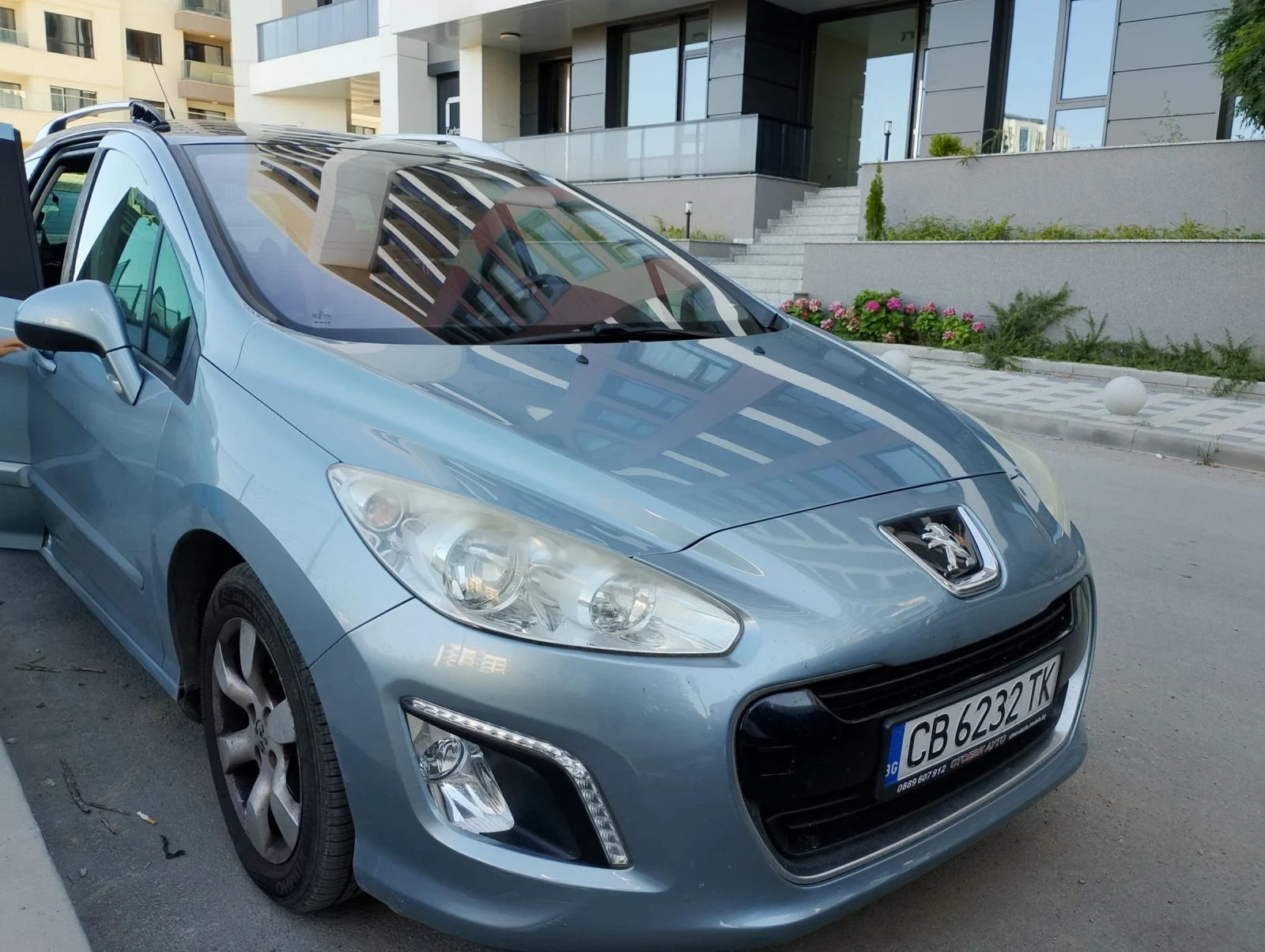 Peugeot 308