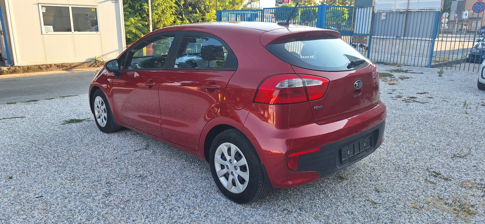 Kia Rio 1.4 i.52000km.Швейцария., снимка 7 - Автомобили и джипове - 55618125