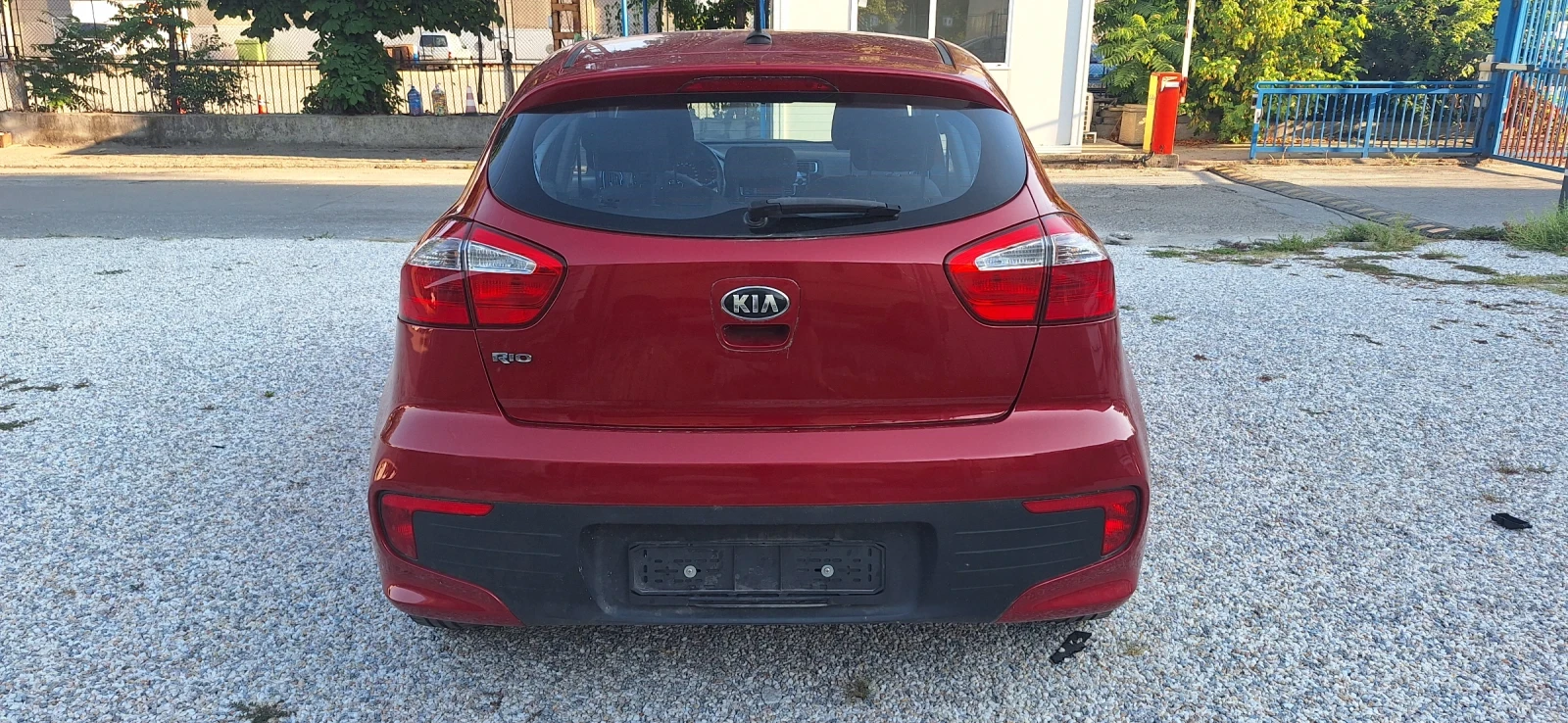 Kia Rio 1.4 i.52000km.Швейцария., снимка 6 - Автомобили и джипове - 55618125