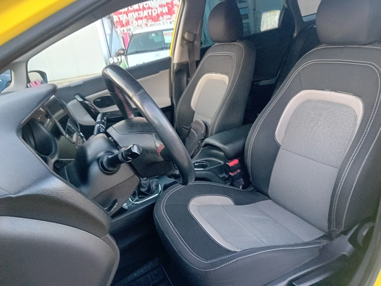 Kia Ceed Топ състояние, снимка 10 - Автомобили и джипове - 55657897