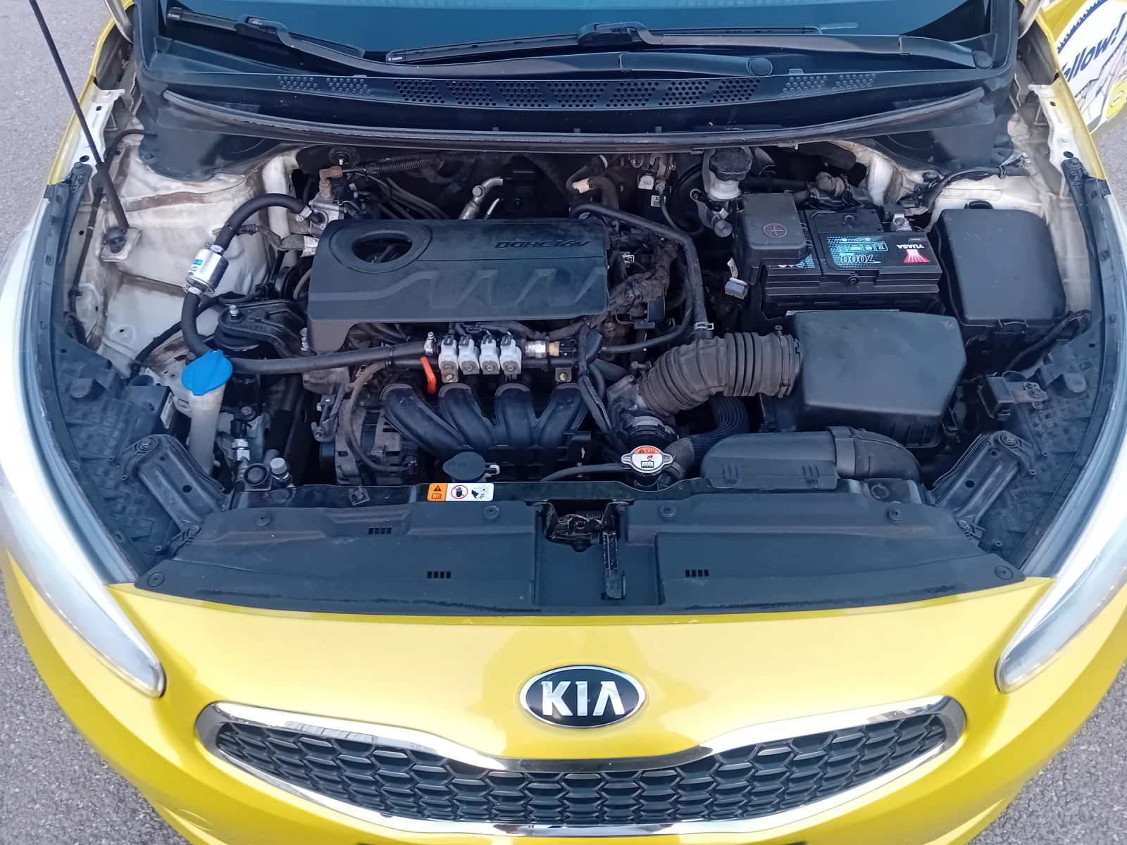 Kia Ceed Топ състояние, снимка 15 - Автомобили и джипове - 55657897