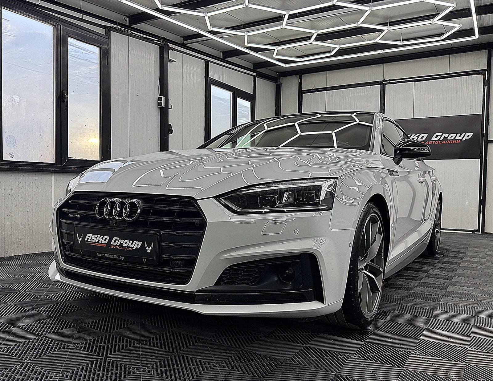 Audi A5 S-Line+ + + /PANORAMA/PODGREV/KeylessGo/ЛИЗИНГ
