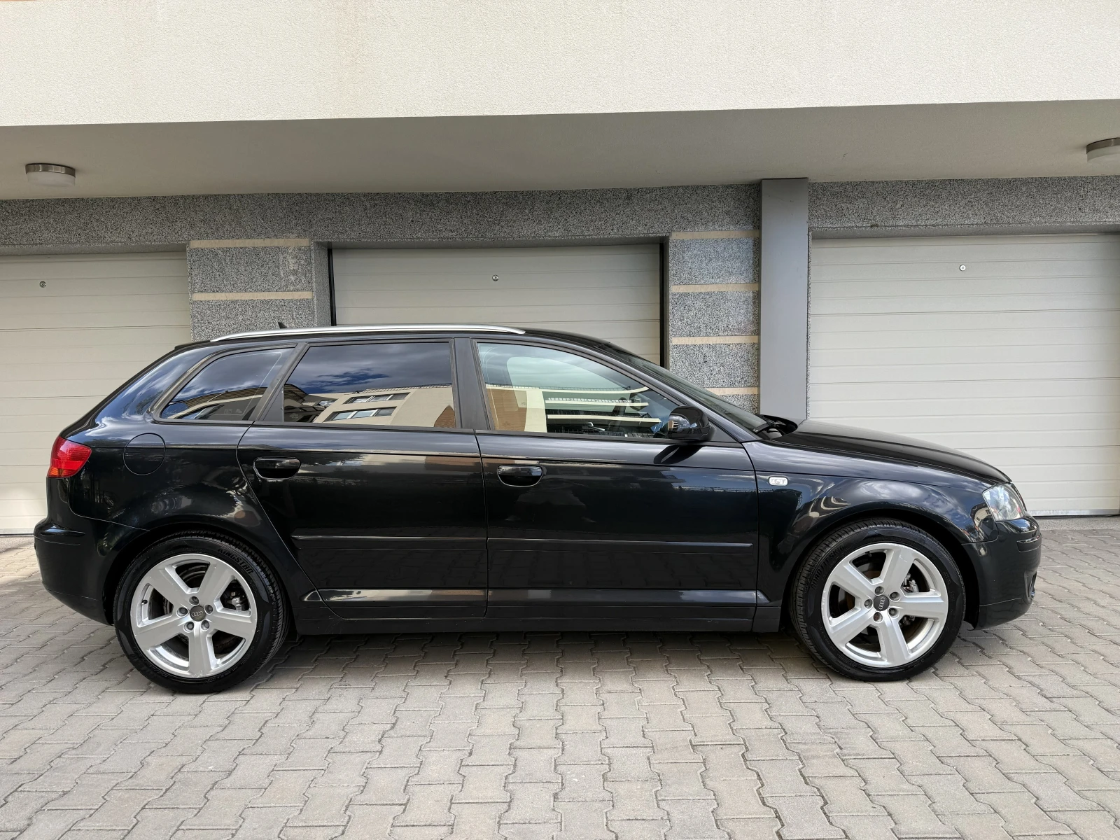 Audi A3 Sportback-2.0TDI-AVTOMAT, снимка 4 - Автомобили и джипове - 55942120