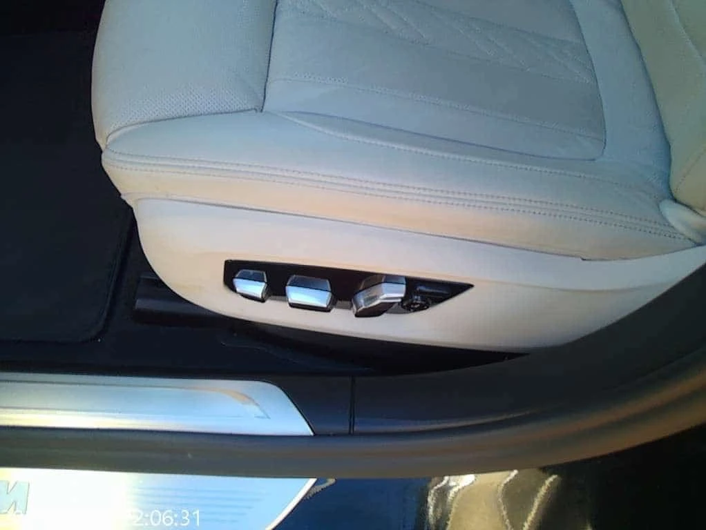 BMW 750 xDrive EXCECUTIVE/M Sport Package  CARFAX | Mobile.bg � ����������� 9