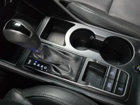 Hyundai Tucson 2.0 4Wd Style, снимка 9
