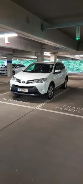 Toyota Rav4 2.2 DCAT , снимка 1