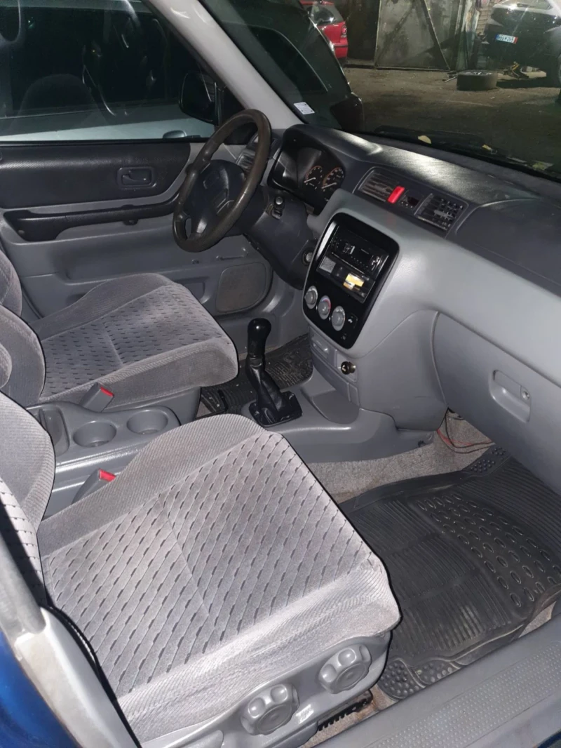 Honda Cr-v 2.0 Benzin-gaz, снимка 6 - Автомобили и джипове - 47989893