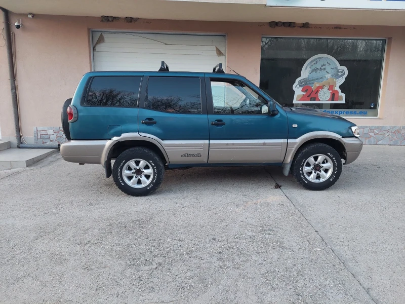 Nissan Terrano Терано 2, снимка 11 - Автомобили и джипове - 48560641