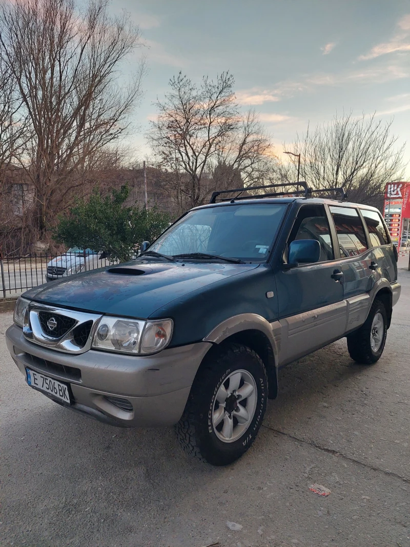 Nissan Terrano Терано 2, снимка 1 - Автомобили и джипове - 48560641