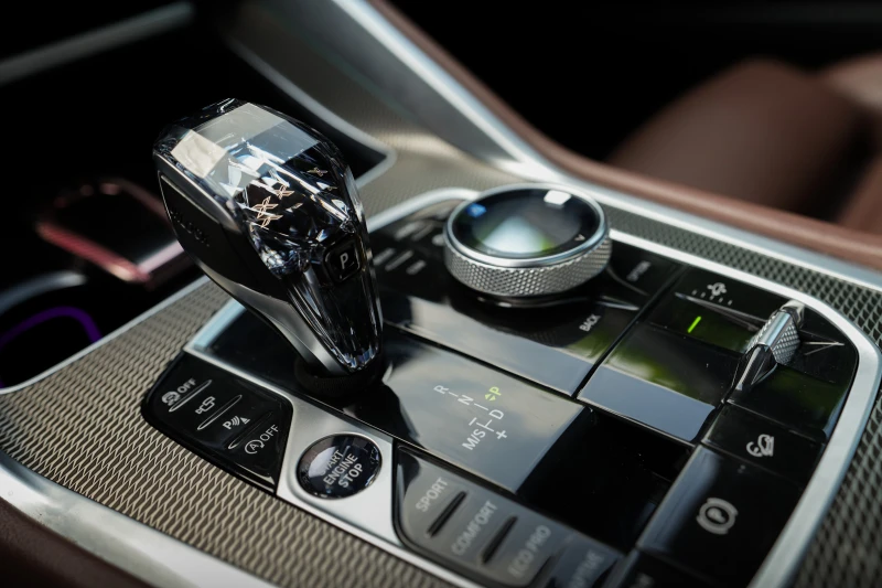 BMW X6 4.0i M PACK| FULL| ВАКУУМ| ТОП СЪСТОЯНИЕ| ПАНОРАМА, снимка 16 - Автомобили и джипове - 50919239