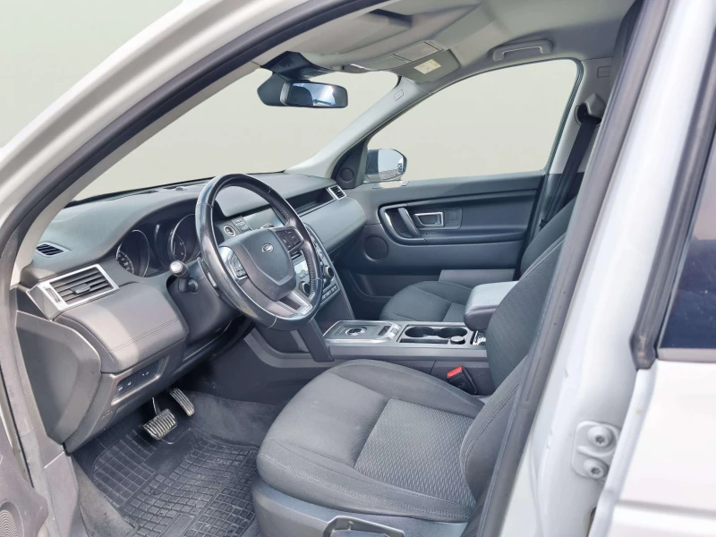 Land Rover Discovery Sport 2.0, снимка 7 - Автомобили и джипове - 52003846