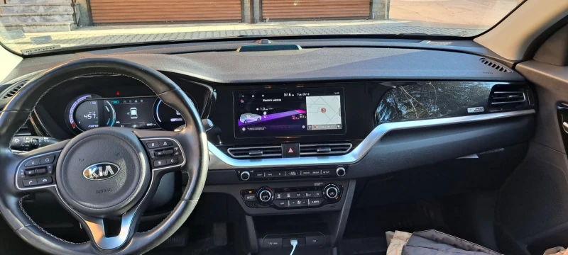 Kia Niro 2022, снимка 3 - Автомобили и джипове - 52708857