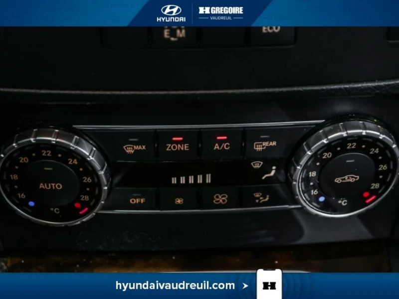 Mercedes-Benz GLK * GLK350 4 MATIC * CARFAX * ЦЕНА ДО БГ, снимка 14 - Автомобили и джипове - 53075475