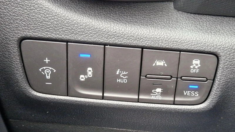 Hyundai Kona 64KWh/Premium/SOH100, снимка 14 - Автомобили и джипове - 53600521