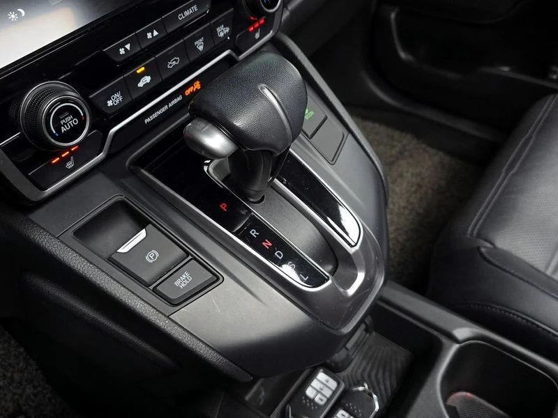 Honda Cr-v 1.5 Automatic, снимка 8 - Автомобили и джипове - 55923324