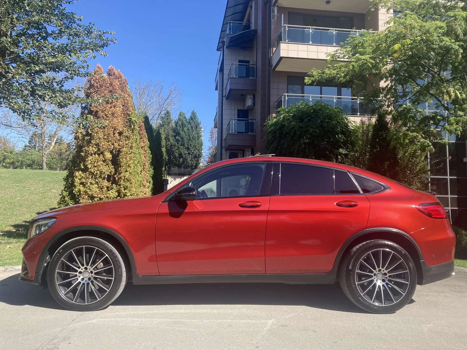 Mercedes-Benz GLC 250 AMG Line  - изображение 4