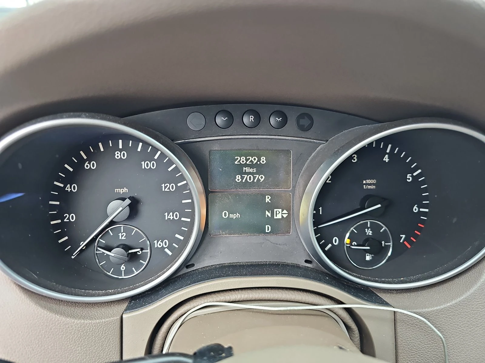 Mercedes-Benz ML 500 4MATIC - изображение 8