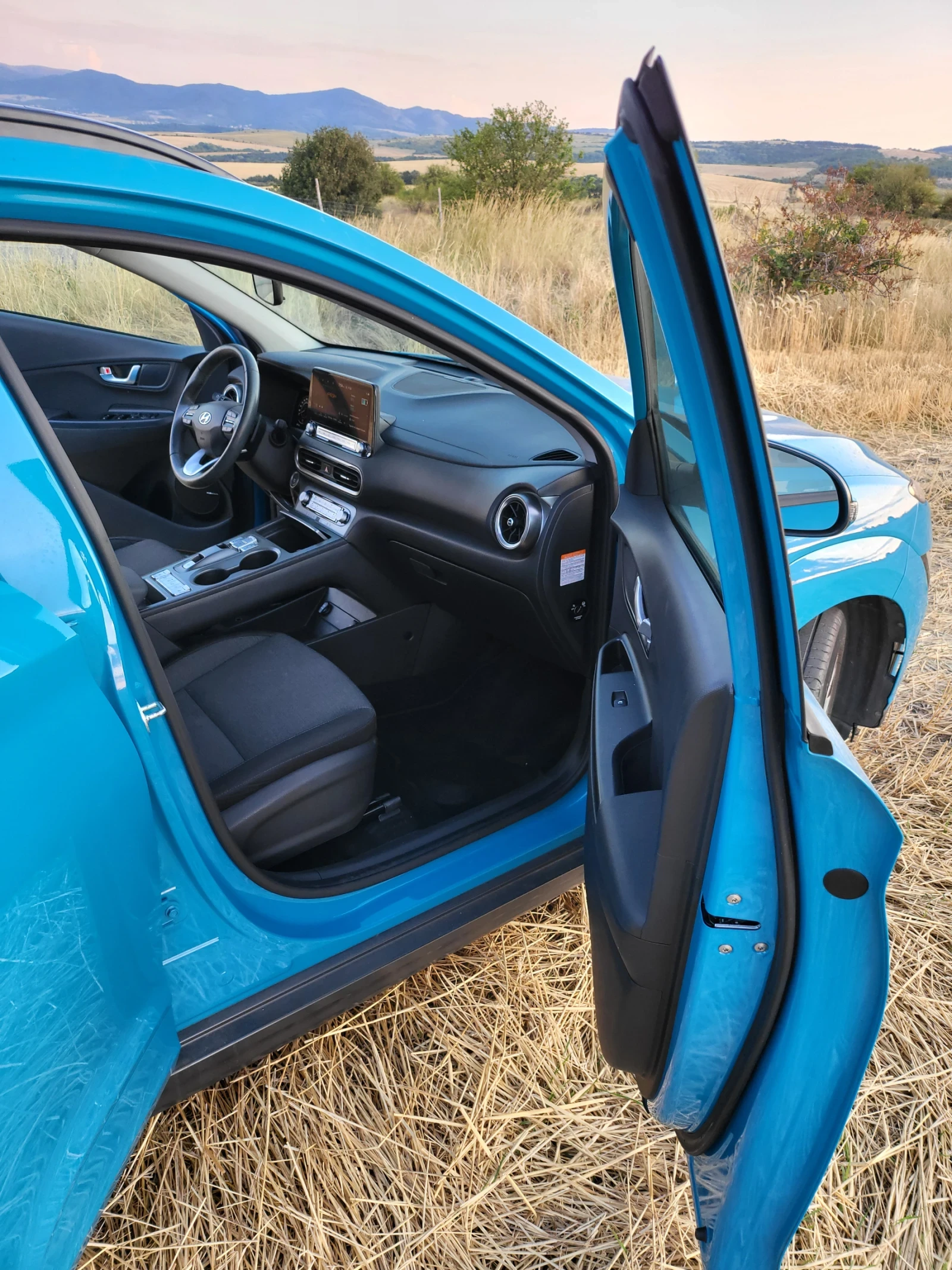 Hyundai Kona В гаранция до 08.2026 без никакви забележки - изображение 6