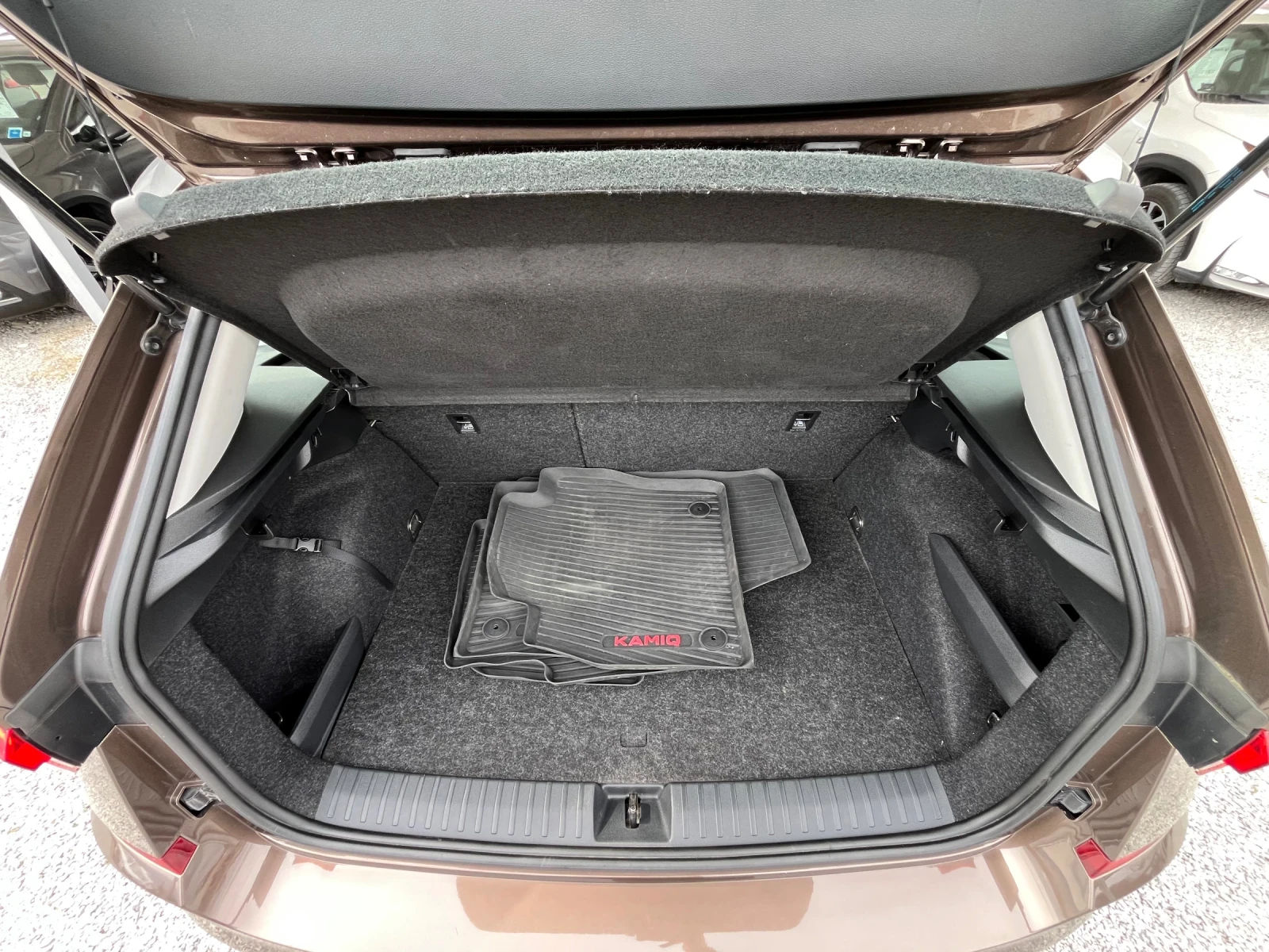 Skoda Kamiq 1.0 G-Tec / SE L Edition / 104.000км, снимка 12 - Автомобили и джипове - 53924075