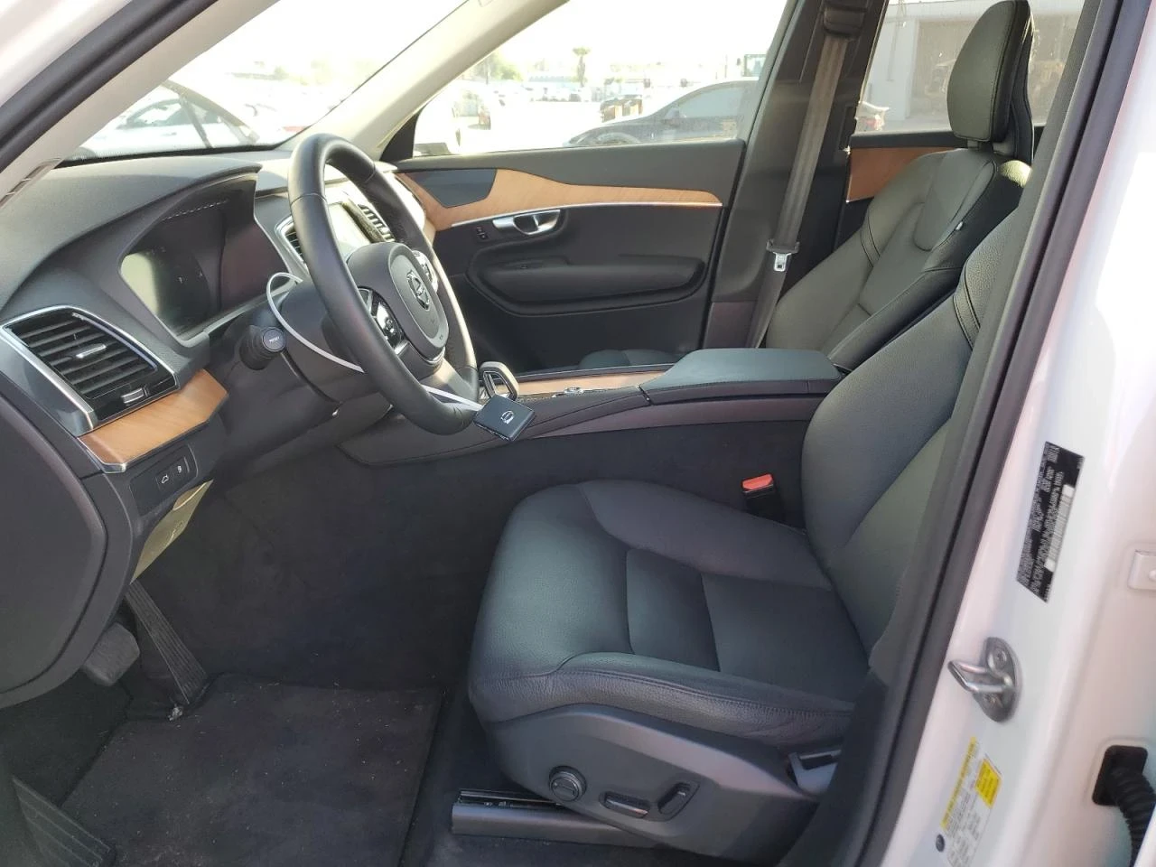 Volvo Xc90 PLUS PLUG-IN HYBRID, снимка 7 - Автомобили и джипове - 53956710