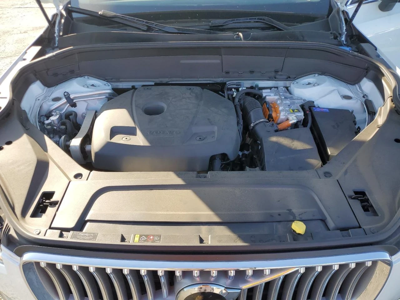 Volvo Xc90 PLUS PLUG-IN HYBRID, снимка 12 - Автомобили и джипове - 53956710