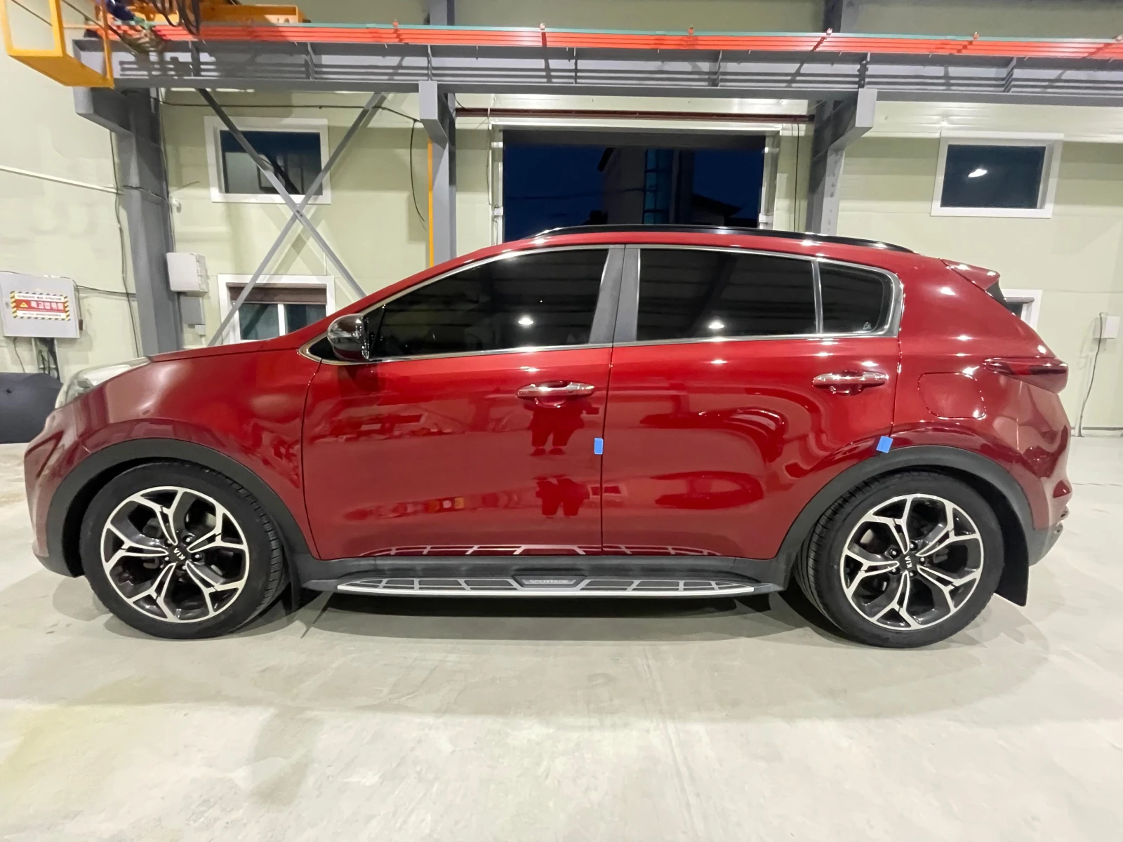 Kia Sportage 2.0D ! 2WD ! Intelligent !, снимка 4 - Автомобили и джипове - 54138835