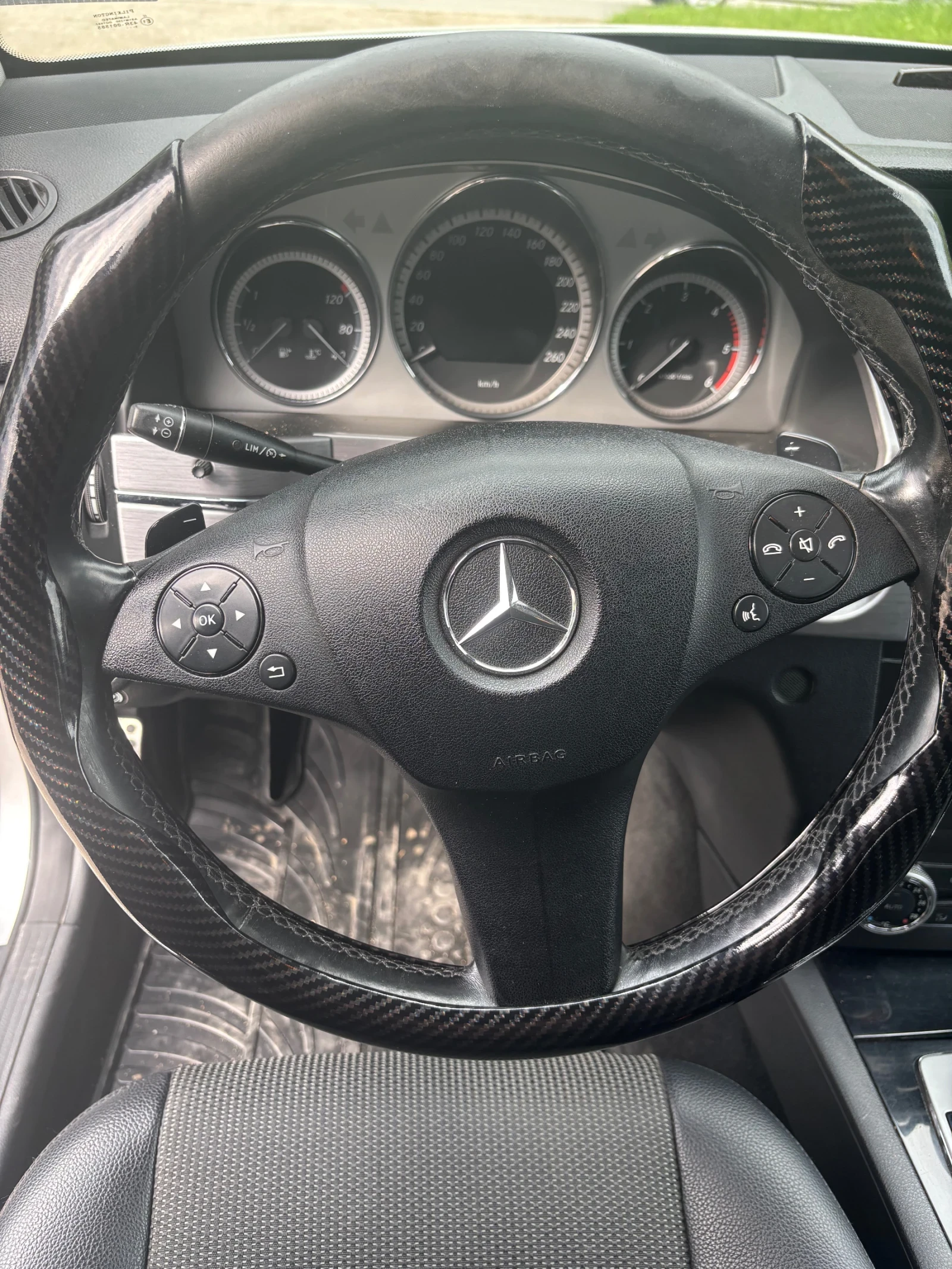 Mercedes-Benz GLK Cdi, снимка 7 - Автомобили и джипове - 54703320