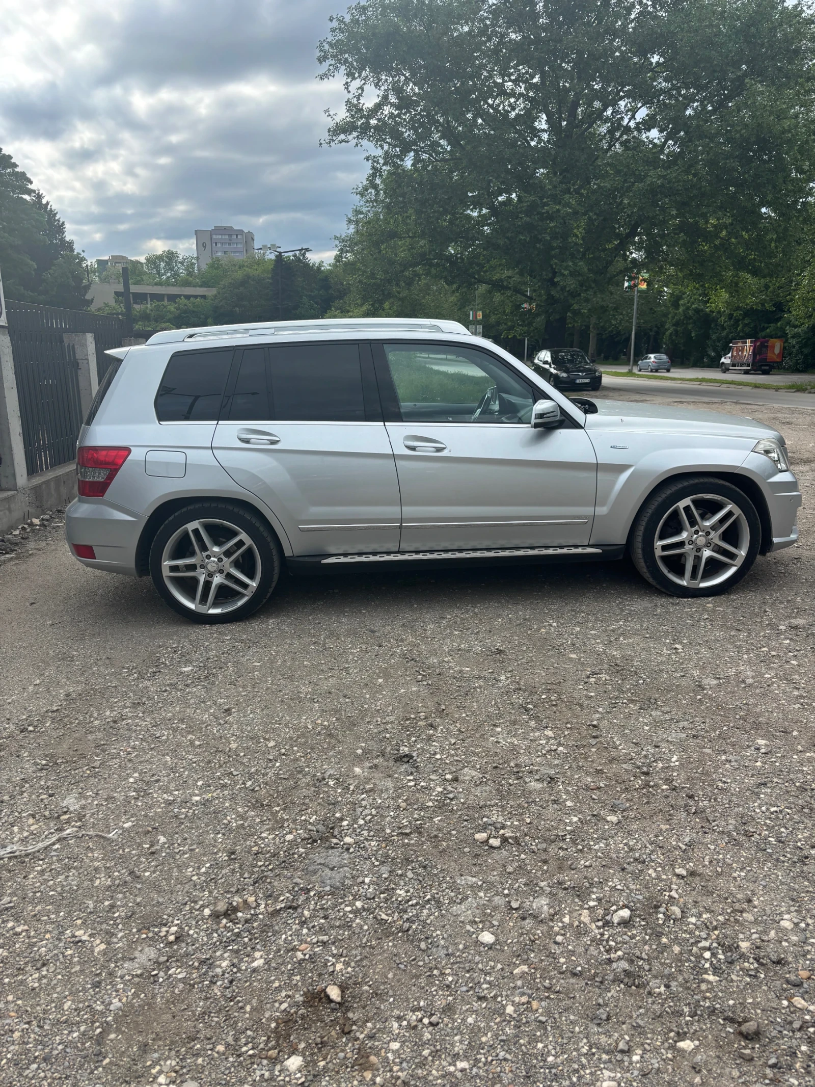 Mercedes-Benz GLK Cdi, снимка 2 - Автомобили и джипове - 54703320