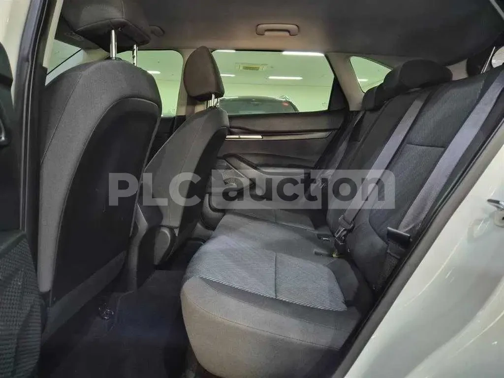 Kia Seltos 1.6| PARKTRONIC| CRUISE CONTROL| ���.��������� | Mobile.bg � ����������� 12