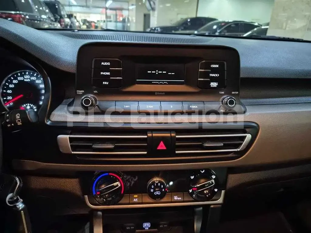 Kia Seltos 1.6| PARKTRONIC| CRUISE CONTROL| ���.��������� | Mobile.bg � ����������� 8