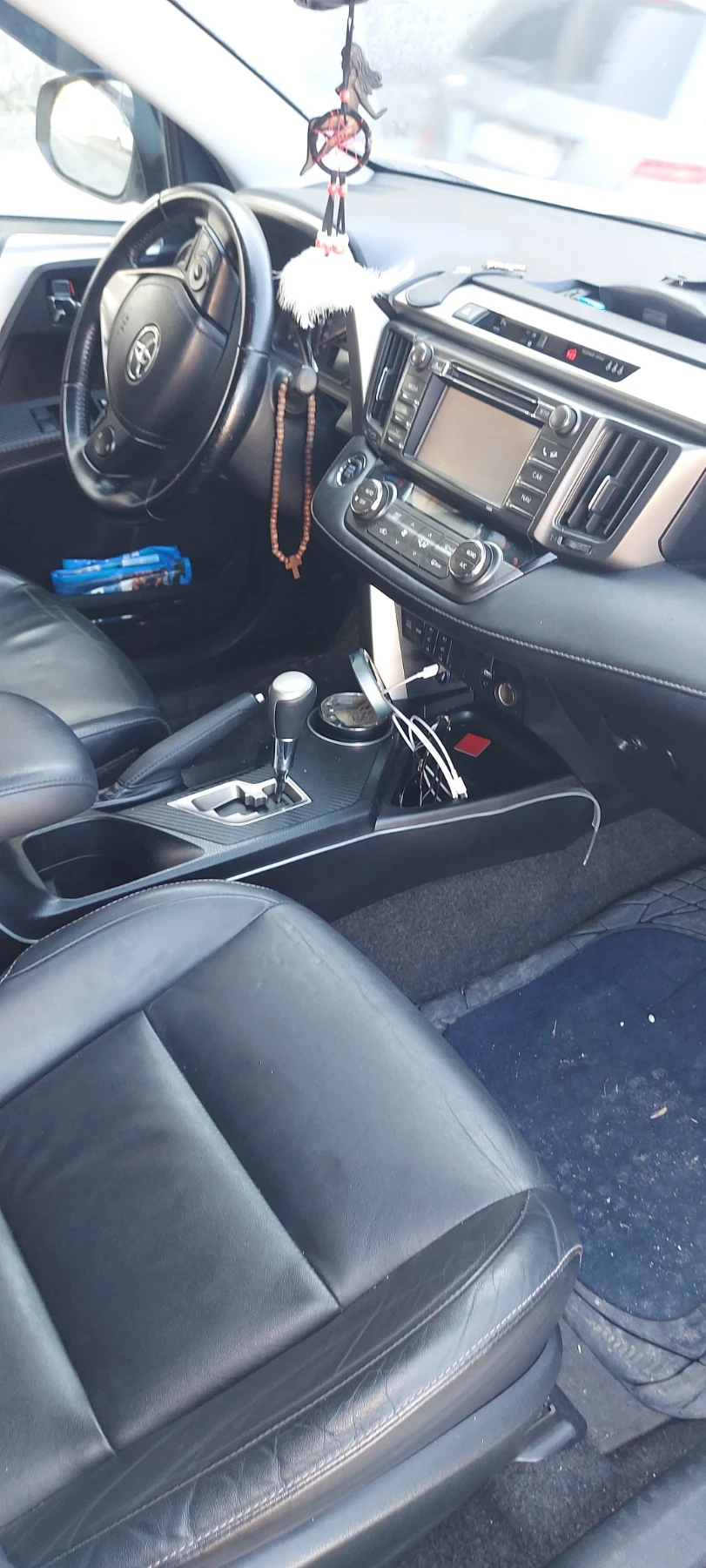 Toyota Rav4 2.2 DCAT , снимка 9 - Автомобили и джипове - 54861509