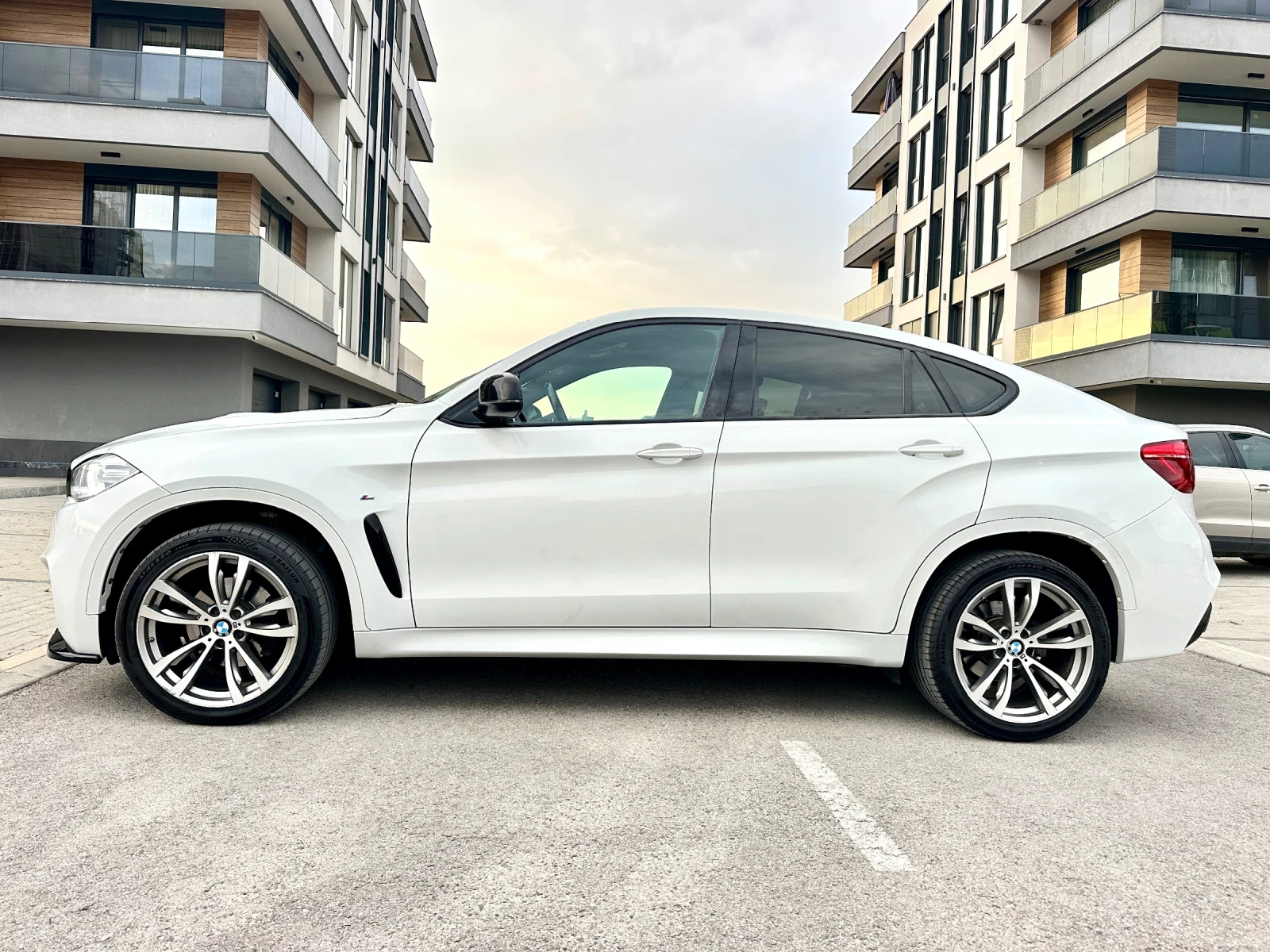 BMW X6, снимка 2 - Автомобили и джипове - 55223000