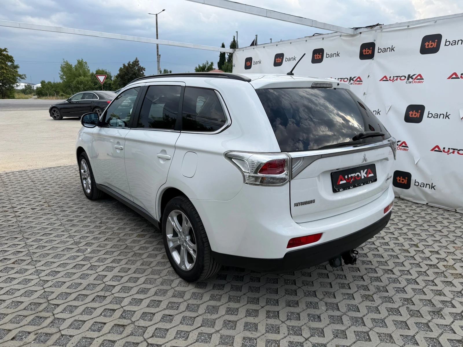 Mitsubishi Outlander 2.2D-150��.-7������-4�4-NAVI-������� | Mobile.bg � ����������� 4