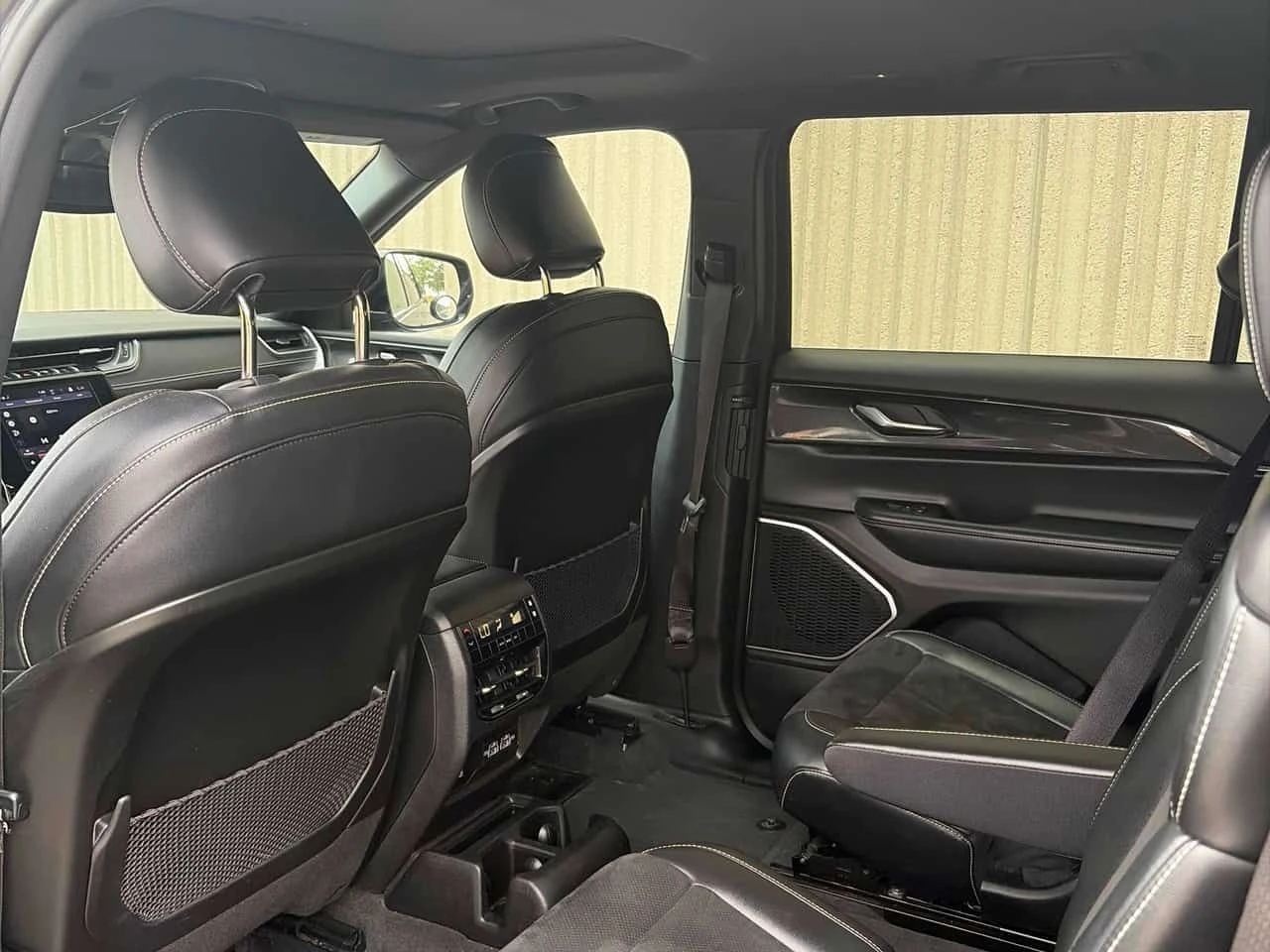 Jeep Grand cherokee * Altitude * CARFAX * ОПЦИЯ ЗА ФИНАНСИРАНЕ , снимка 13 - Автомобили и джипове - 55467692