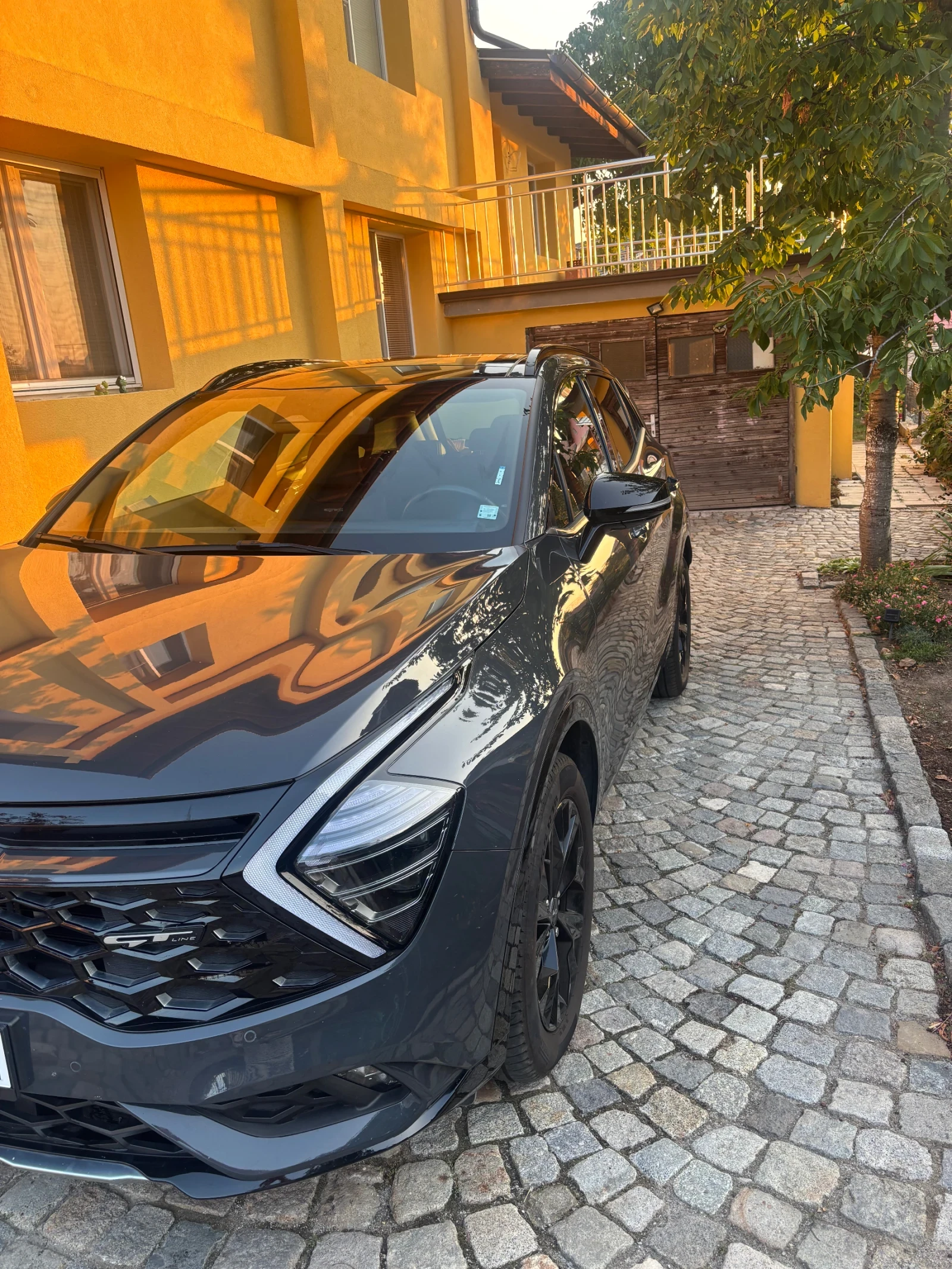 Kia Sportage, снимка 2 - Автомобили и джипове - 55722469