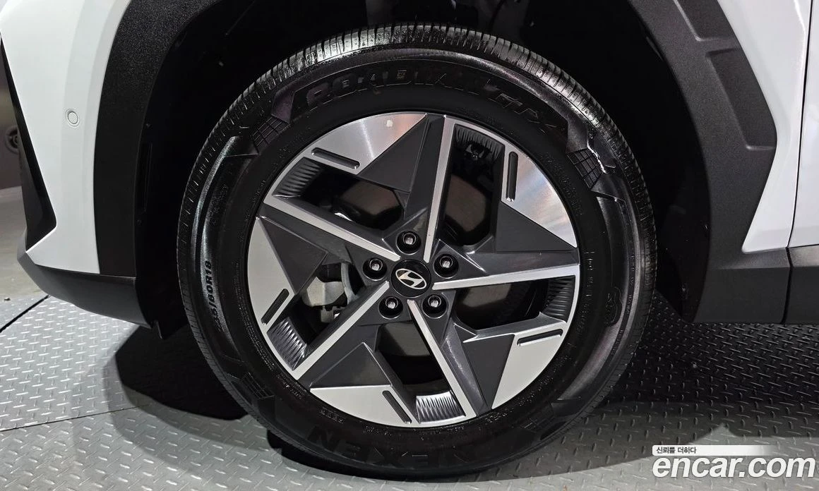 Hyundai Tucson Gasoline 1.6 Turbo 2WD H Pick | Mobile.bg � ����������� 5