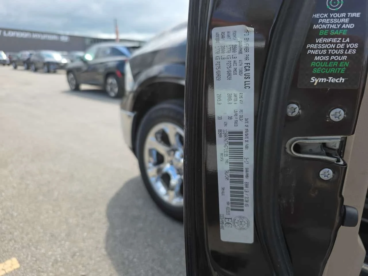 Dodge RAM 1500 * Laramie * ���������� ��� ������������ ������*  | Mobile.bg � ����������� 16