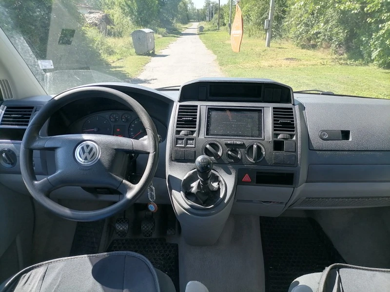 VW T5 2.5 TDI, снимка 6 - Бусове и автобуси - 46606151