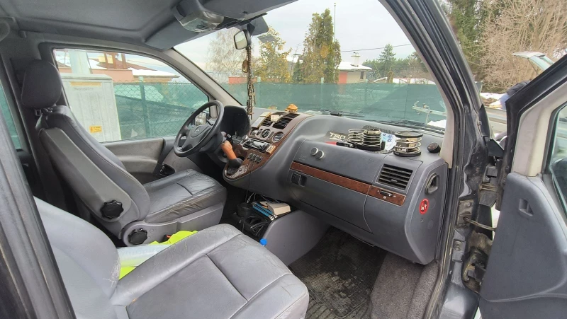 Mercedes-Benz Vito V220 CDI, снимка 9 - Бусове и автобуси - 48587155