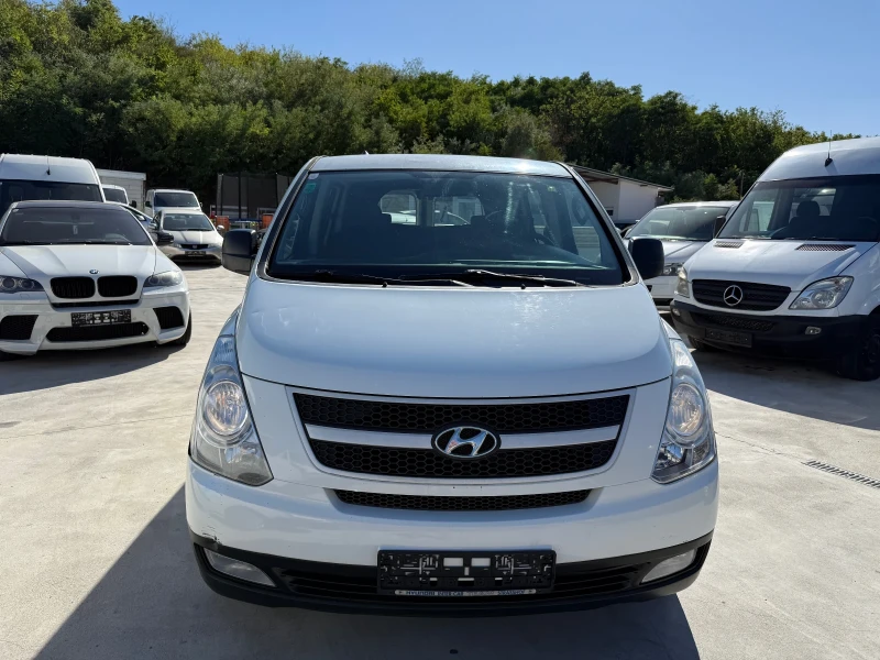 Hyundai H1 2.5CRDI ТОВАРОПЪТНИЧЕСКИ , снимка 2 - Бусове и автобуси - 51670835